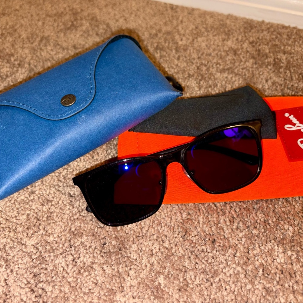 Ray-Ban Kid Black Polarized Sunglasses